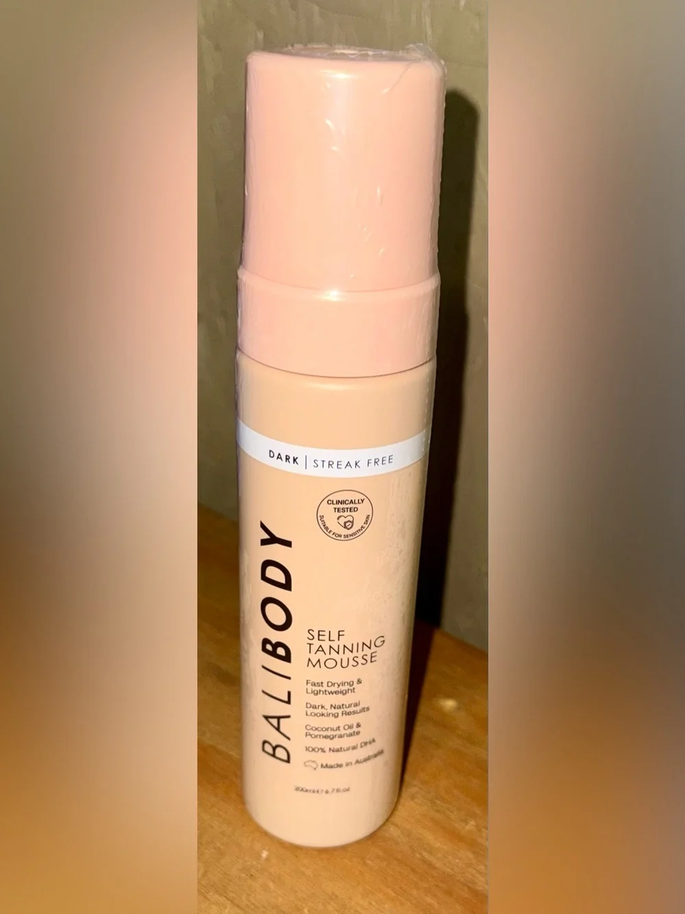 NWT- Bali Body Dark Self Tanning Mousse, 200 mL/6.7 fl oz